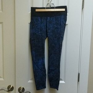 Lululemon yoga pants